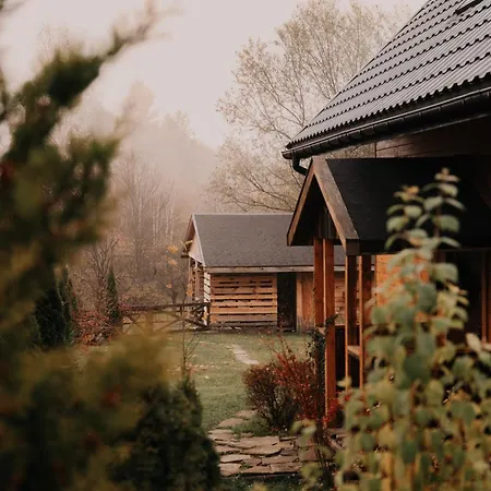 Dom Na Padole Feriehus Tylmanowa